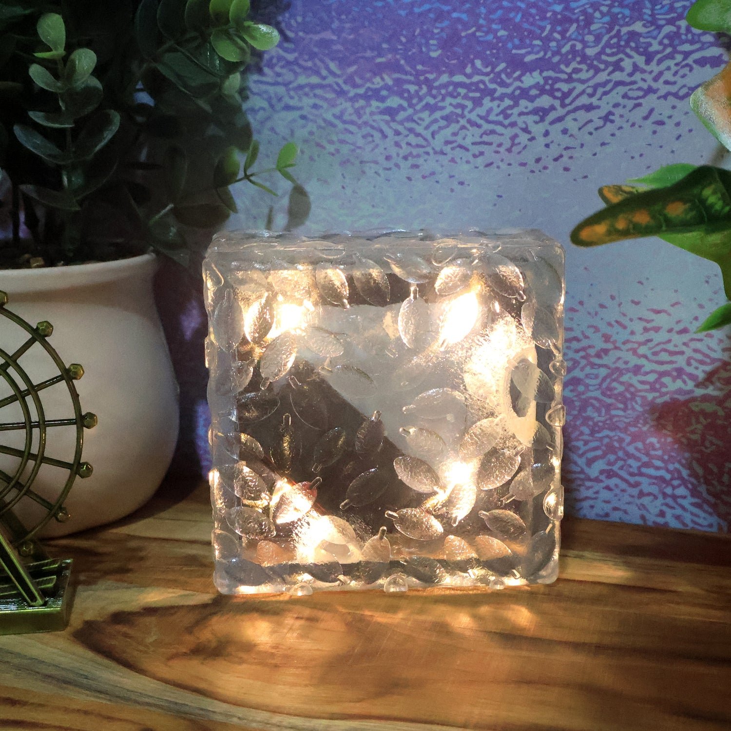 Solar Garden Light – Ice Cube Pathway & Decorative Lamp | Garden Vera