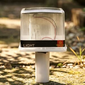 Solar Warning Light – Bright, Eco-Friendly Outdoor Safety Signal
