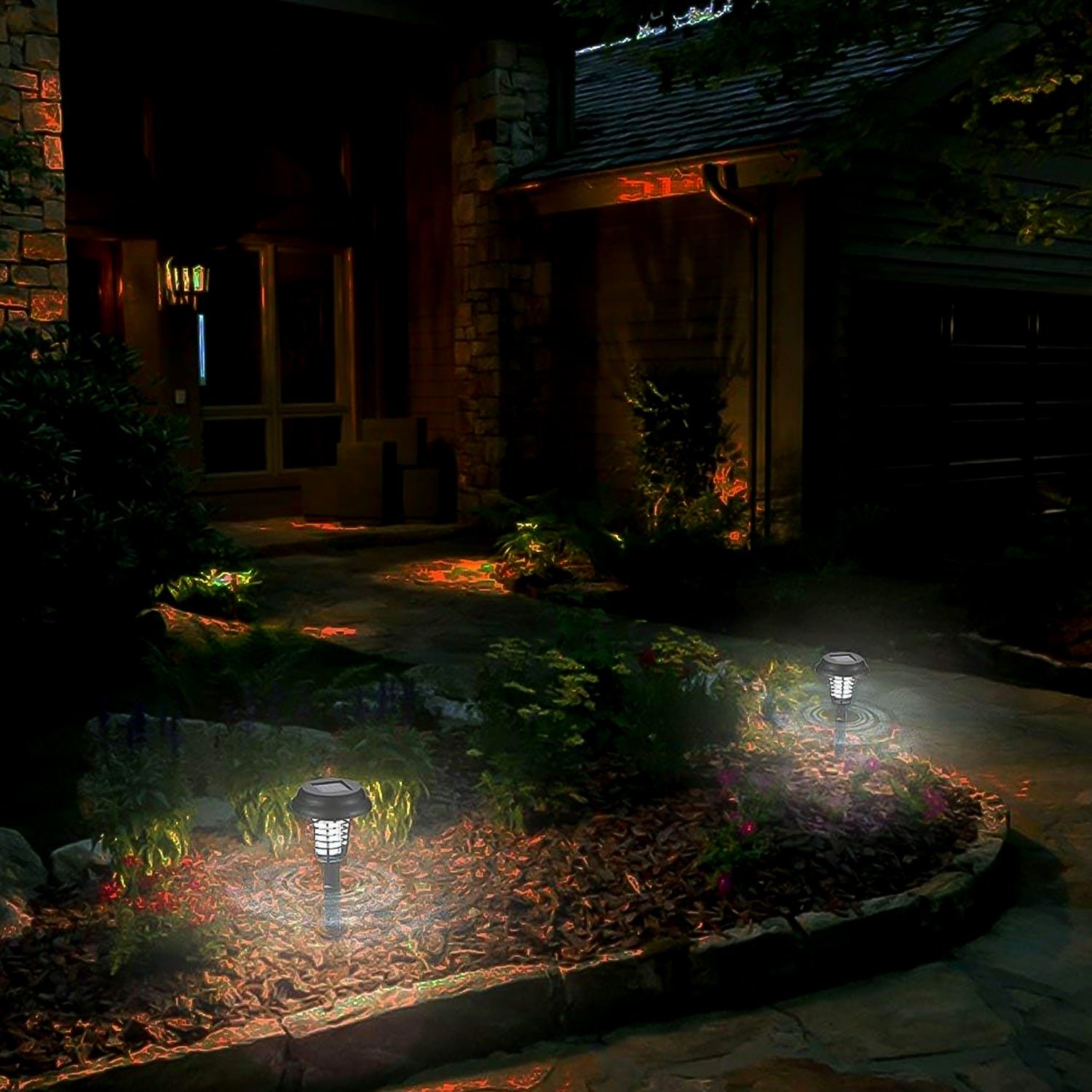 Solar Mosquito Trap – UV LED Garden Light (2 Pc) | Garden Vera
