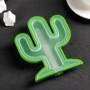 05_74aa7a9a-33ef-4885-a1b1-e0c3a6e21dbe Cactus Silicone Ice Cream Mold – Fun DIY Treats | ChillPour