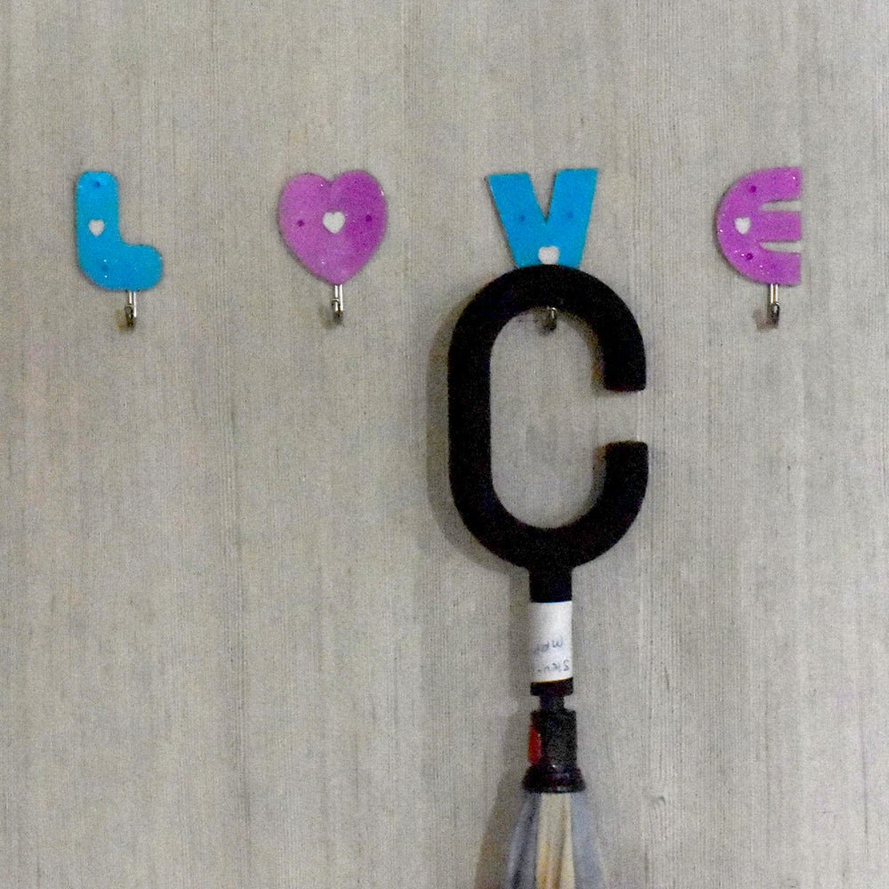 Self Adhesive Hooks – Love Shape Wall Organizers for Home | Indo Glow