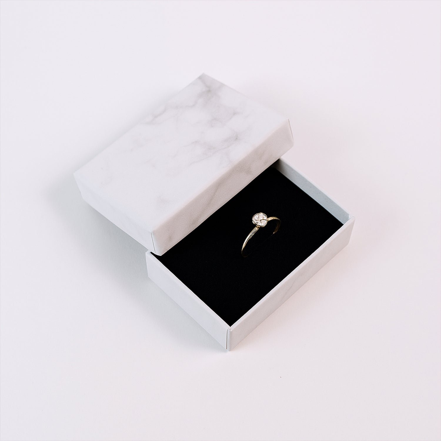 Marble Jewelry Gift Box 8x5 cm – Elegant Velvet Insert