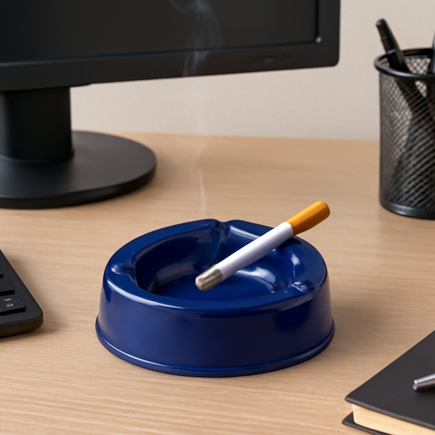 Dark Blue Plastic Ashtray – Durable Smokeless 3-Slot Design