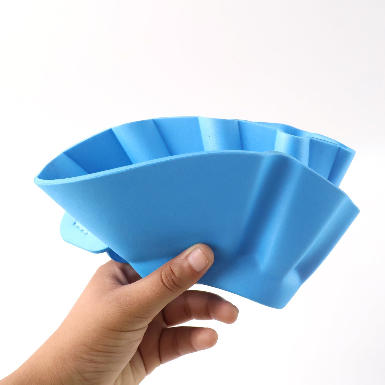 Adjustable Baby Shower Hat – Soft, Splash-Proof Protection