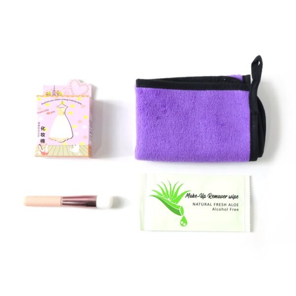 Beauty Care Gift Set 4 in 1 Skincare Essentials for Daily Use
