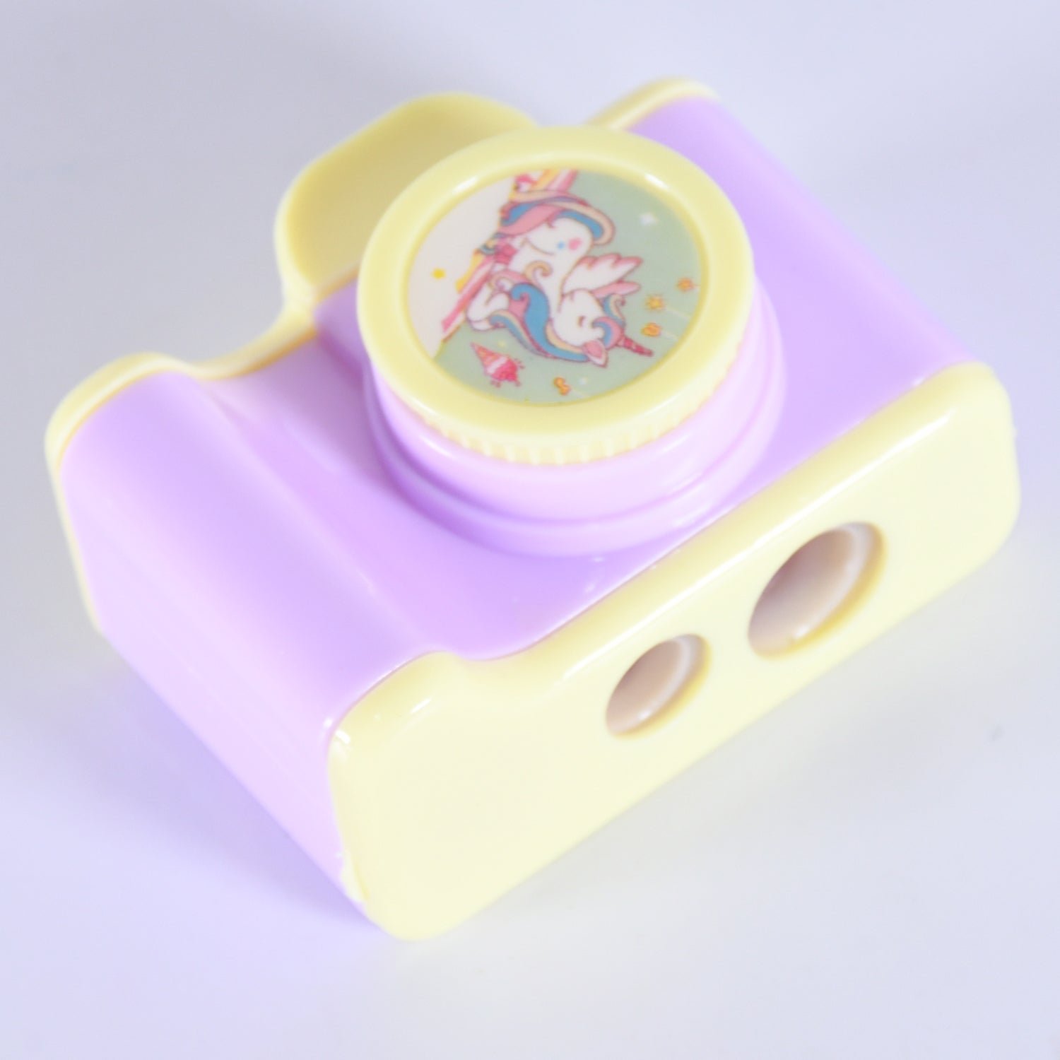Camera Shaped Pencil Sharpener – Fun & Portable for Kids | Writezo