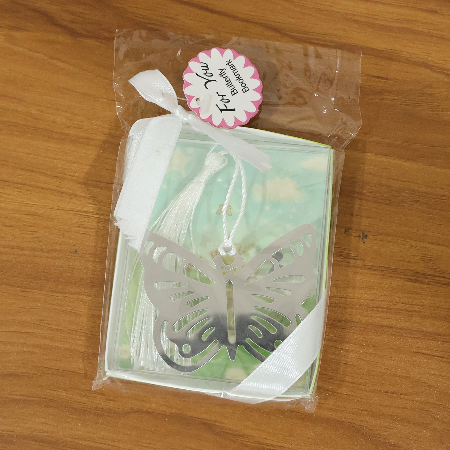 Butterfly Design Metal Bookmark – Elegant Reading Accessory