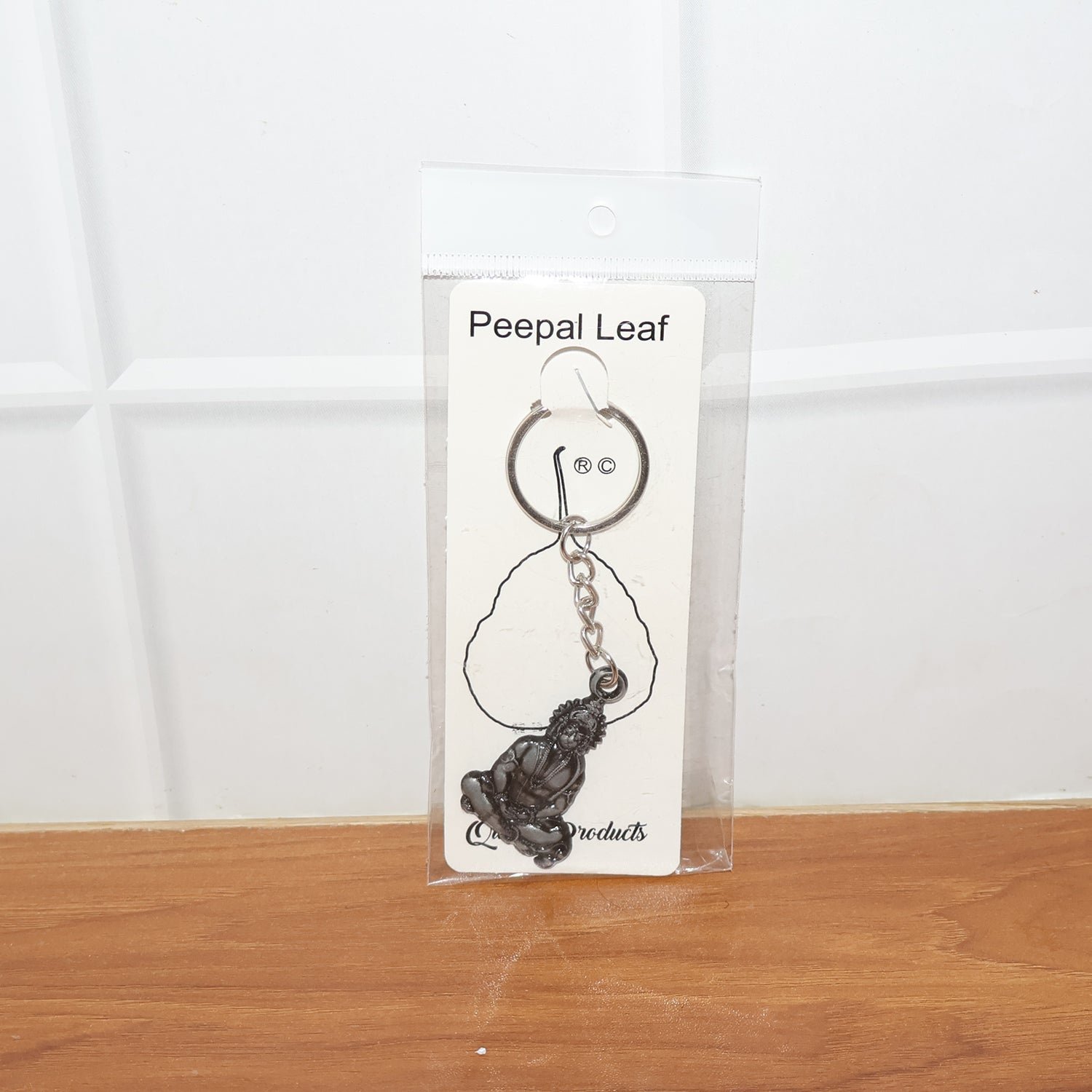 Hanuman Ji Sitting Pose Metal Keychain – Durable Spiritual Key Ring
