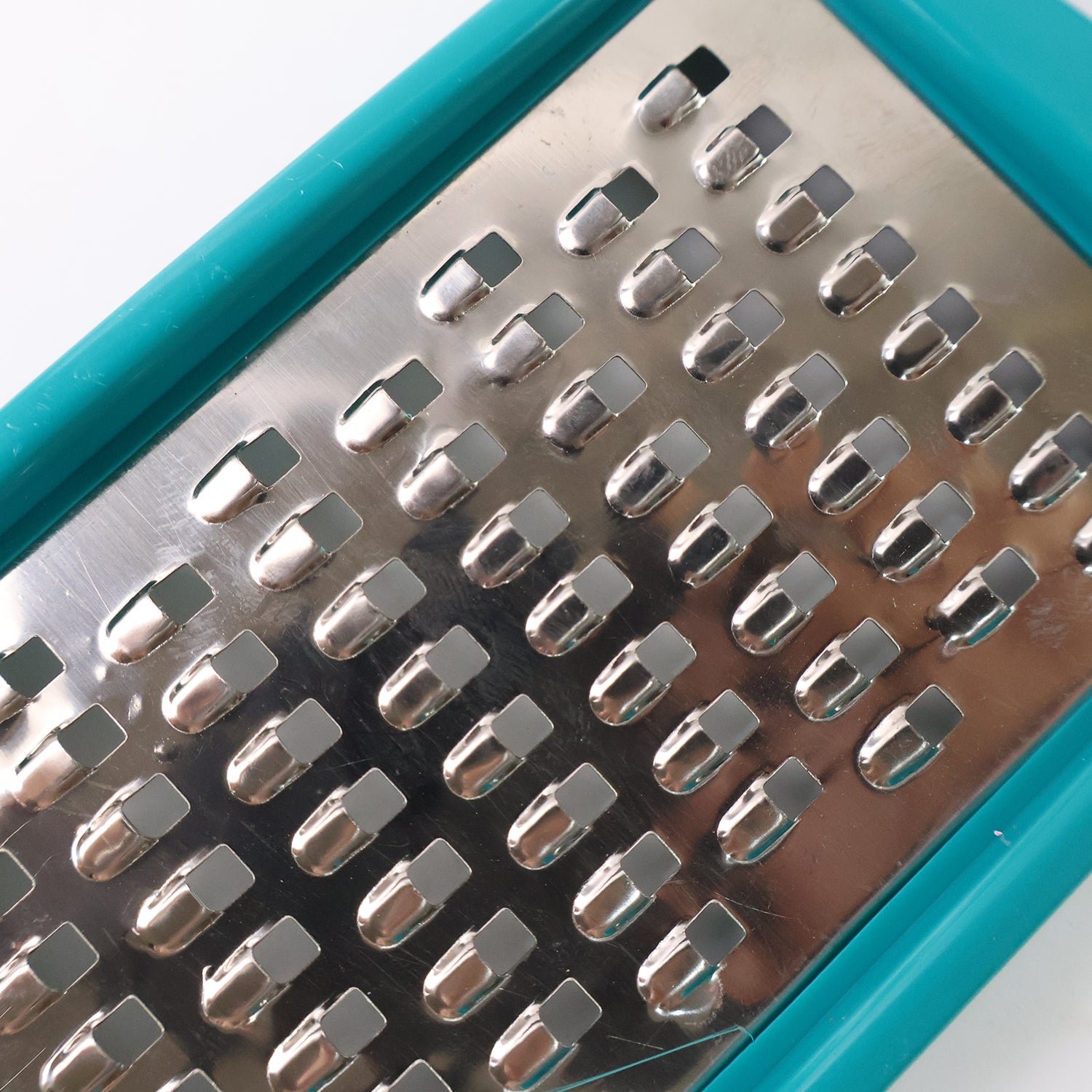Cheese Grater – Sharp Stainless Steel & Ergonomic Handle