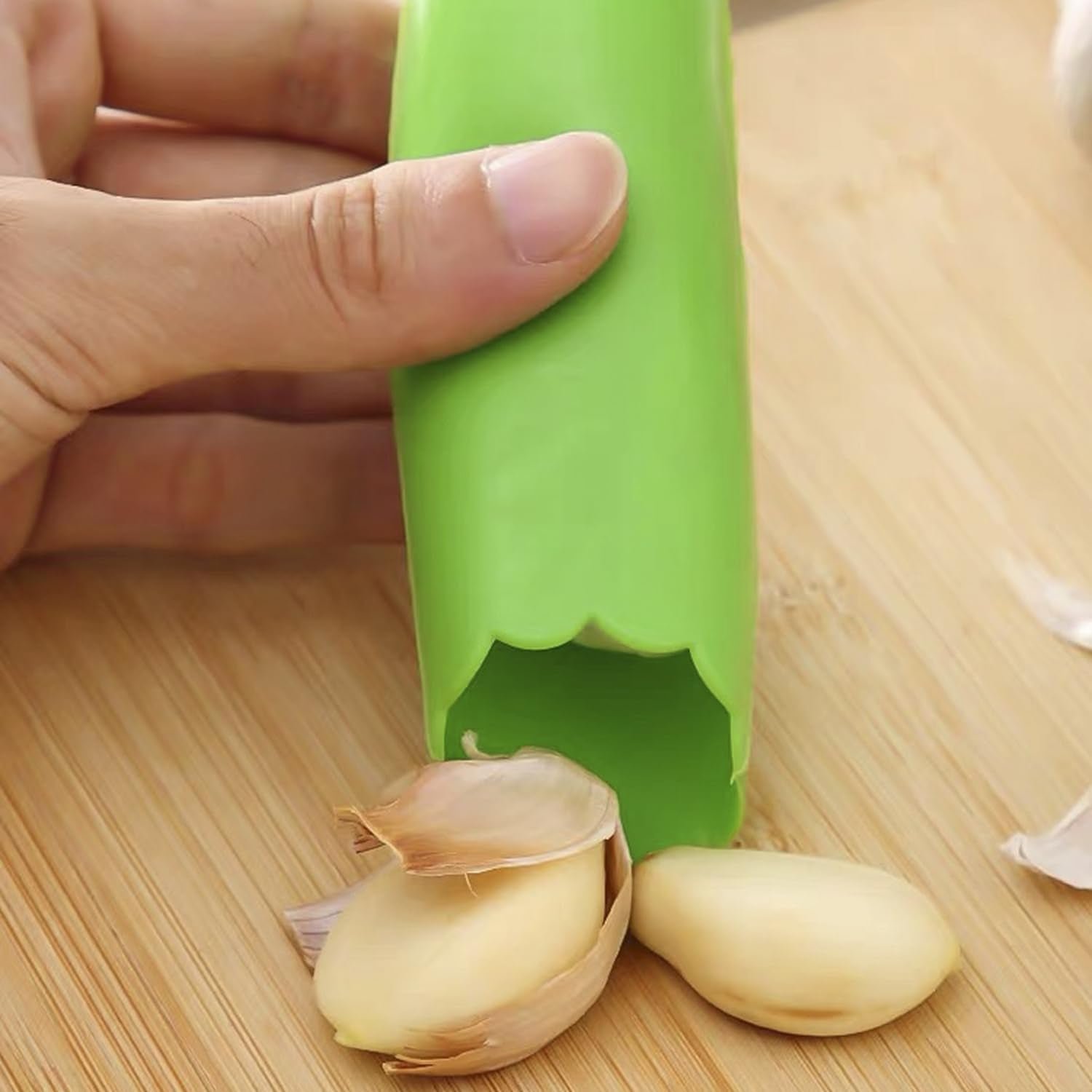 Silicone Garlic Peeler Tube – Quick & Hands-Free Garlic Skin Removal