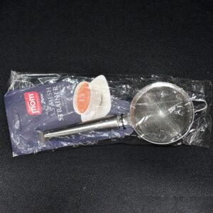 Stainless Steel Mesh Strainer – Fine Mesh & Heat-Resistant Handle