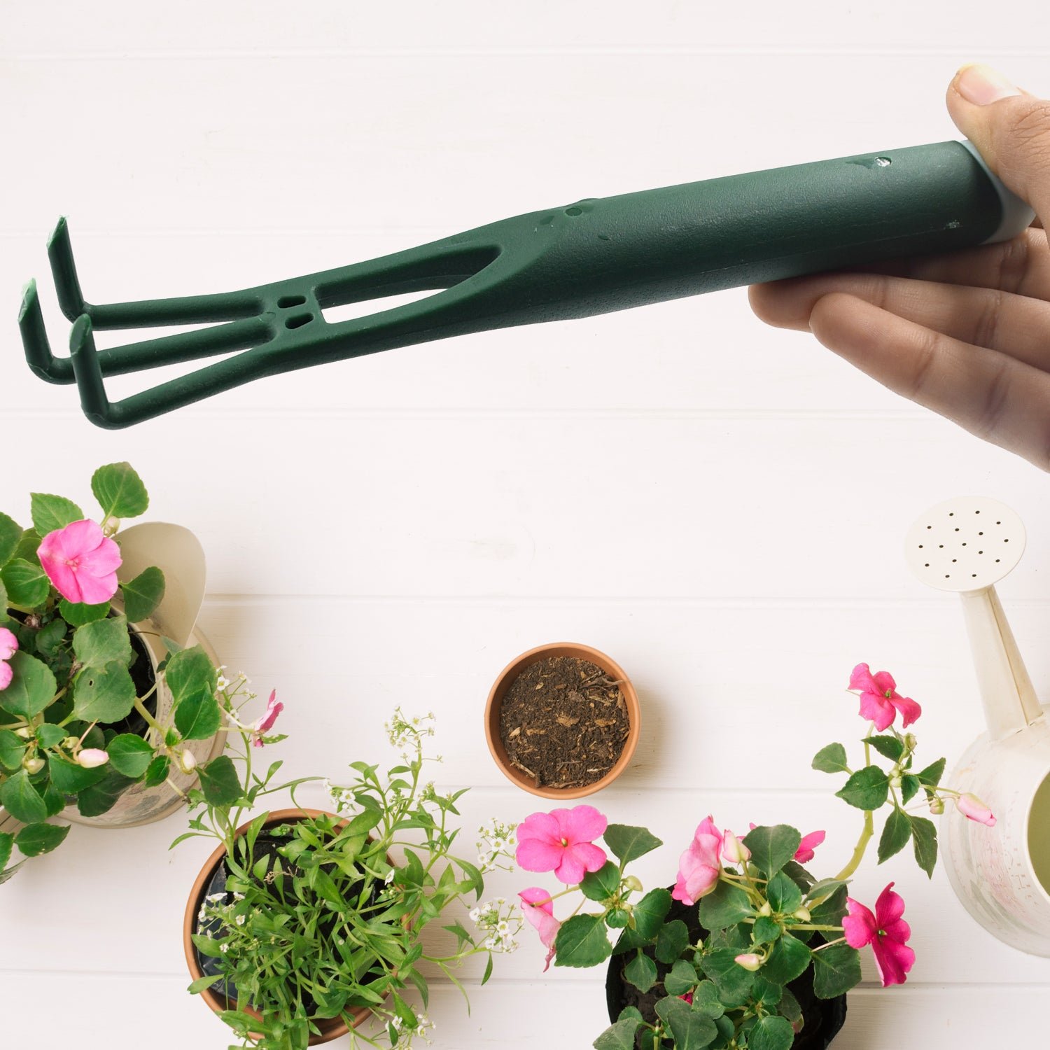 Heavy Duty Garden Trowel – Essential Planting Tool | Grow Garden Tools