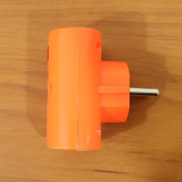 3 Slot Multi Pin Universal Plug Adapter – Compact & Secure Grip