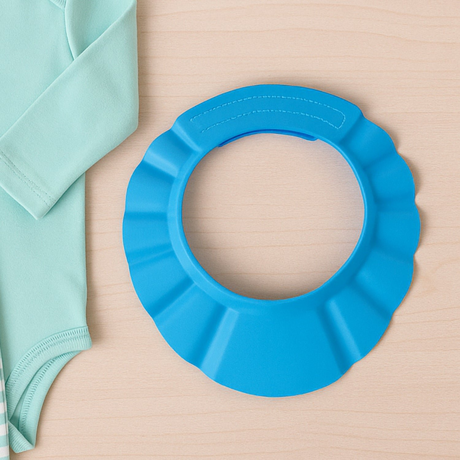 Adjustable Baby Shower Hat – Soft, Splash-Proof Protection