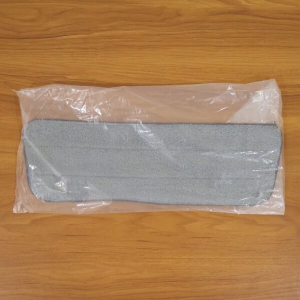 07_7816b011-aeb3-41a4-8f57-aca53faa79bc Microfiber Flat Mop Replacement Pad – Durable & Reusable 38x12cm