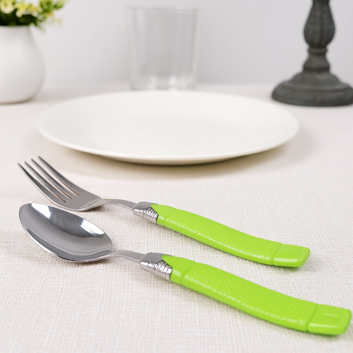 Stainless Steel Cutlery Set – Elegant 24-Piece with Holder