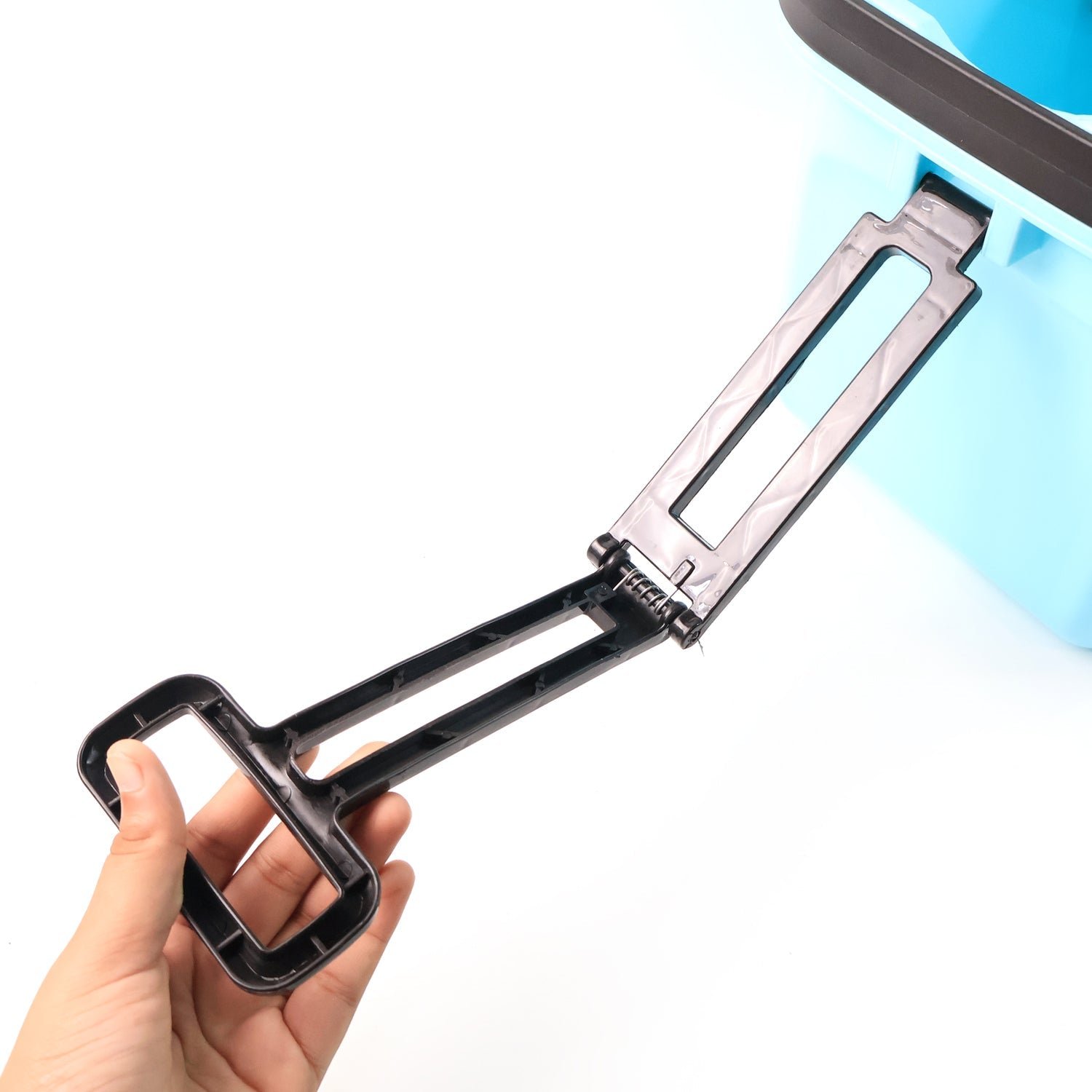 360° Spin Mop – Super Absorbent Microfiber Floor Cleaner