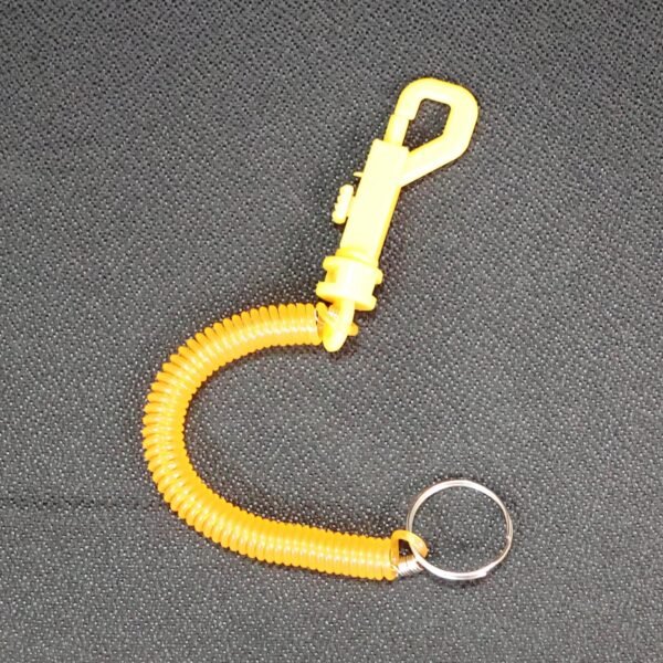 Retractable Keychain – Durable Coiled Key Holder with Carabiner