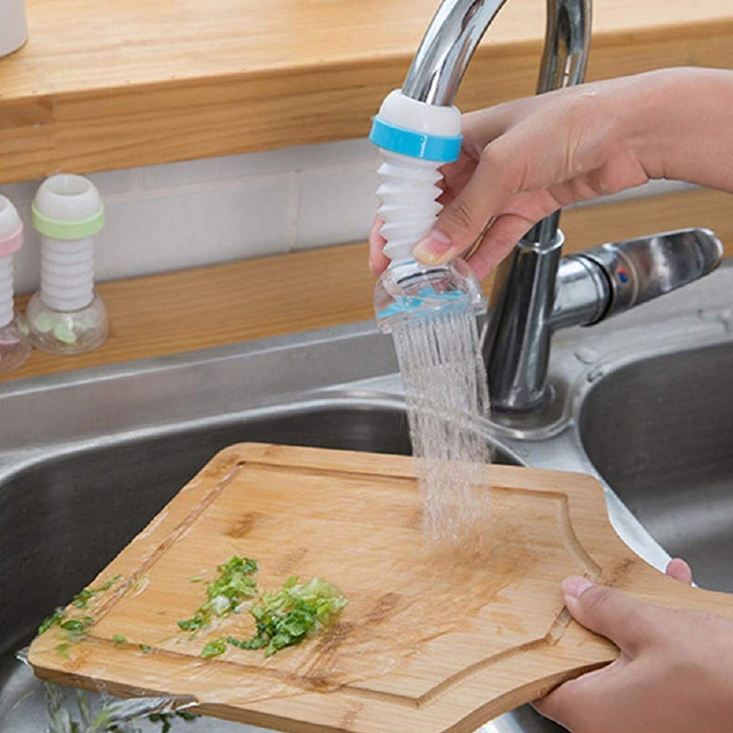 Adjustable Kitchen Sink Tap Water Filter – Splash Guard & Rotating Sprayer