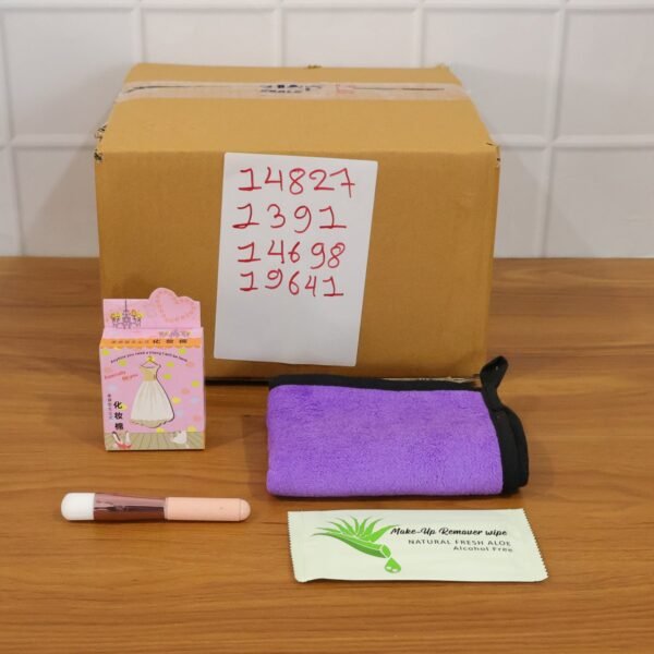 Beauty Care Gift Set 4 in 1 Skincare Essentials for Daily Use