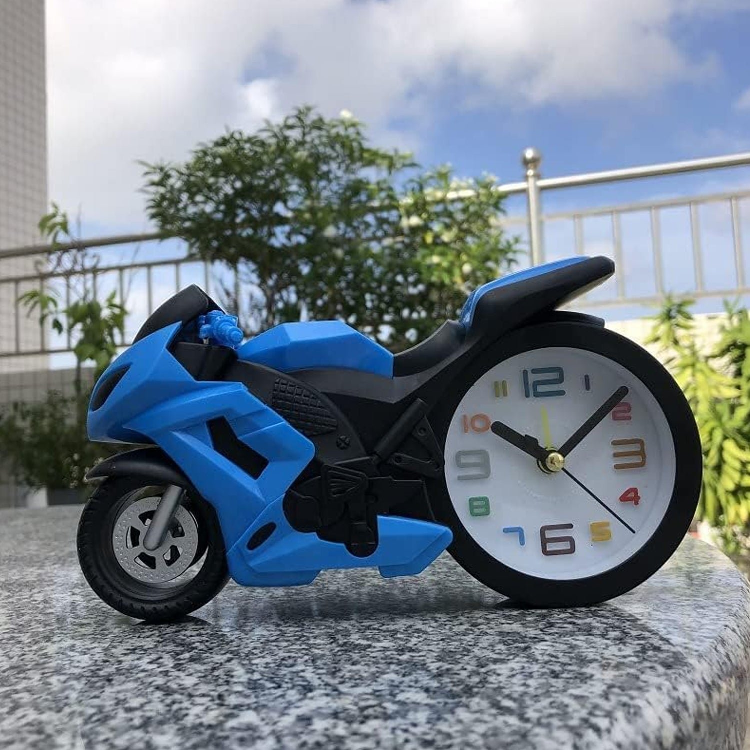 Retro Motorcycle Alarm Clock – Silent Engine Design | worko