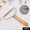 Lint Remover – Double-Sided with Wooden Handle | Indo Glow