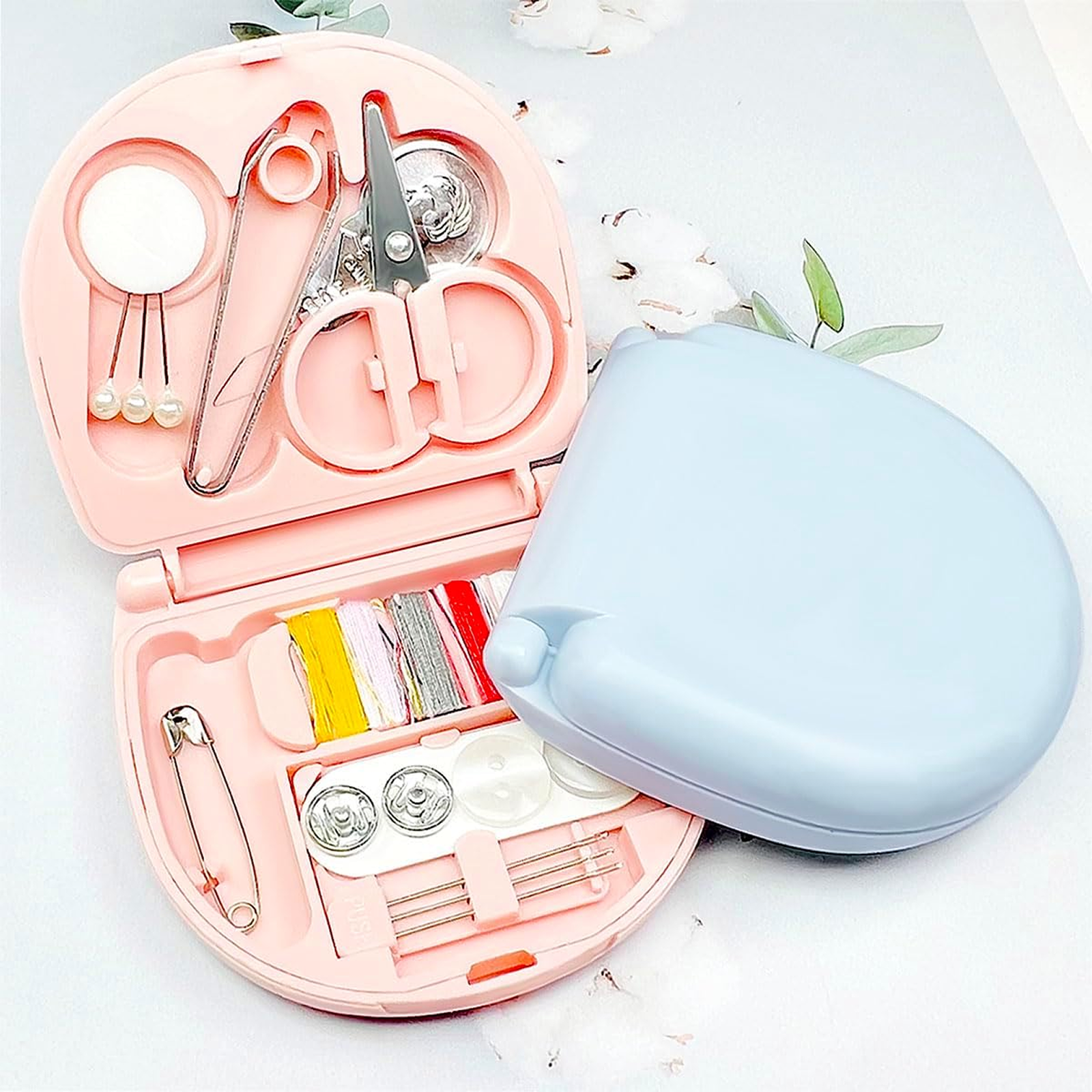 Mini Travel Sewing Kit – Compact Emergency Repairs | FERVENT