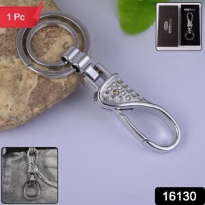 Heavy Duty Metal Key Holder – Durable with Swivel Hook for Everyday Use