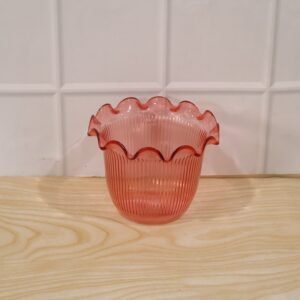 Decorative Ruffled Flower Pot Planter Vase – Versatile Home Decor