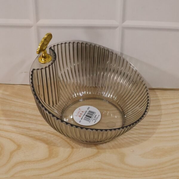 Decorative Plastic Fruit Bowl – Elegant Gold Accent for Dining