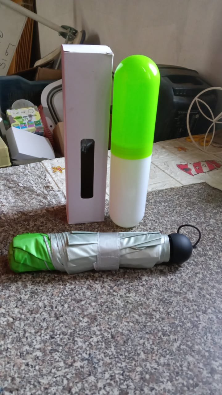 Foldable UV Umbrella – Compact Sun & Rain Protection