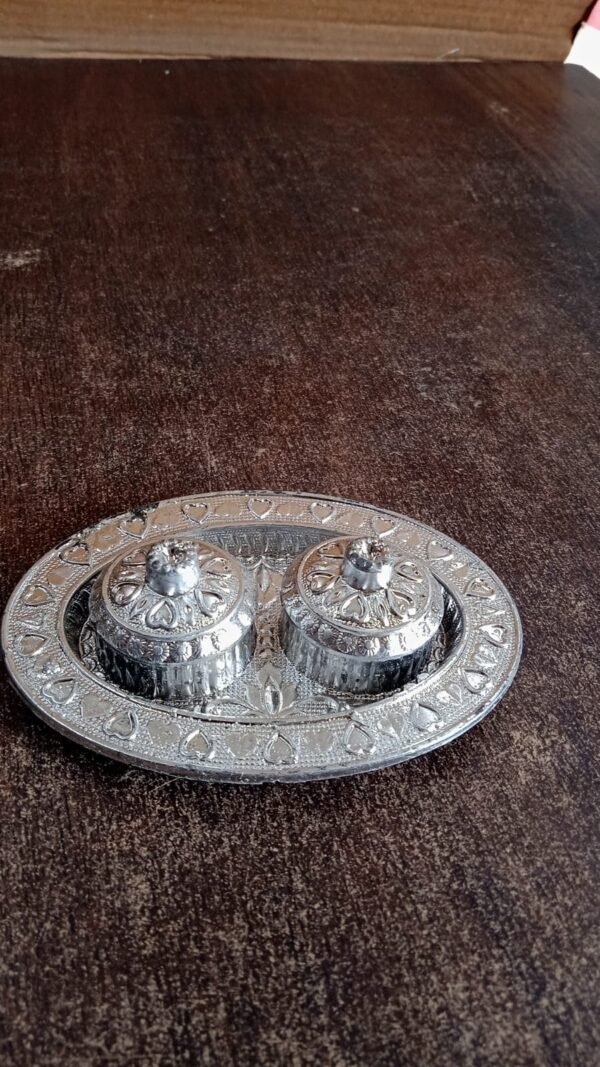 Oval Puja Thali with Kumkum Holders – Traditional & Durable Design