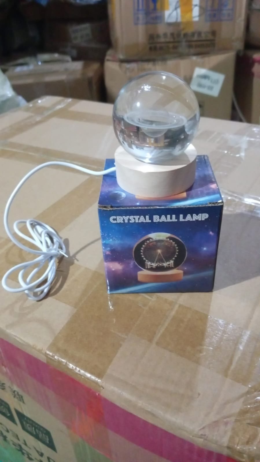 Astronaut Crystal Ball Lamp – 3D Night Light with Wood Base | Indo Glow