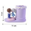 Cute Couple Pen Holder – Adorable Resin Desk Organizer & Showpiece