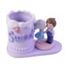 Cute Couple Pen Holder – Adorable Resin Desk Organizer & Showpiece