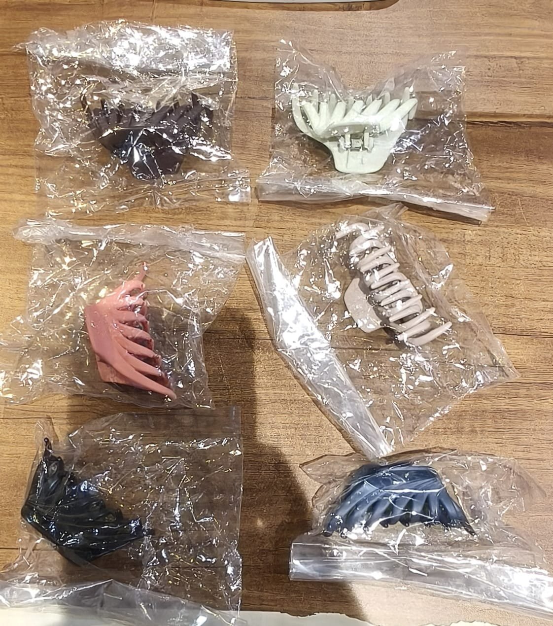Hair Claw Clips Set – Matte Finish & Strong Grip, 12 Pieces
