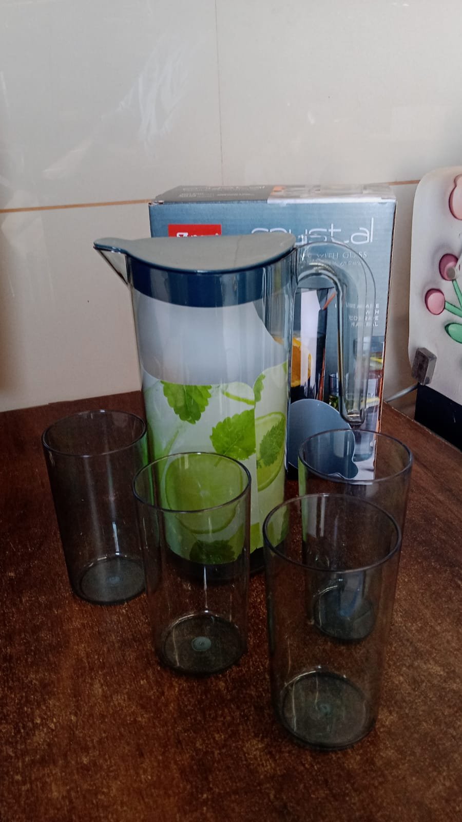 36fb36db-b84a-4c73-8c00-4a47d0491395 Crystal Premium Jug – 1500ml BPA-Free Unbreakable Set