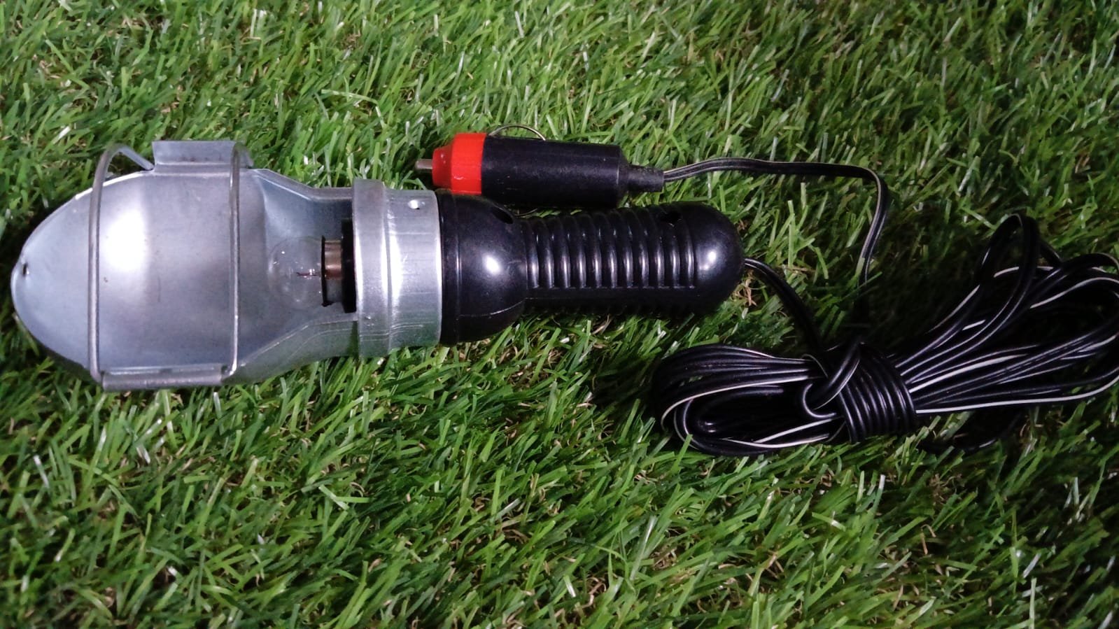 Portable Work Lamp – Handheld LED Light for Repairs | BoltForce