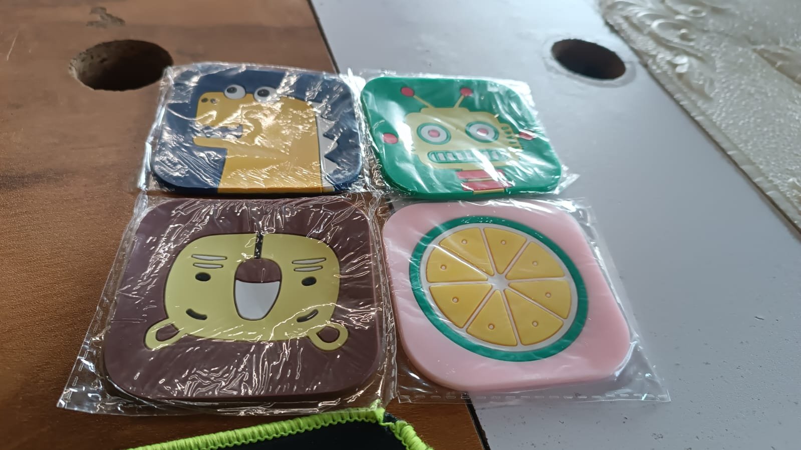 Silicone Lemon Drink Coaster – Heat-Resistant Table Protector