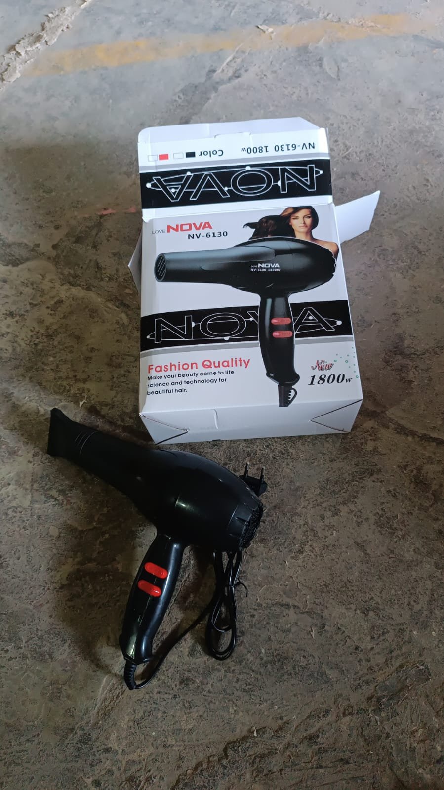 3b4e0eb9-7dc0-4e05-a8d5-b44c5911f6e6 Professional Hair Dryer – 1800W Salon Quality | Calm & Curl