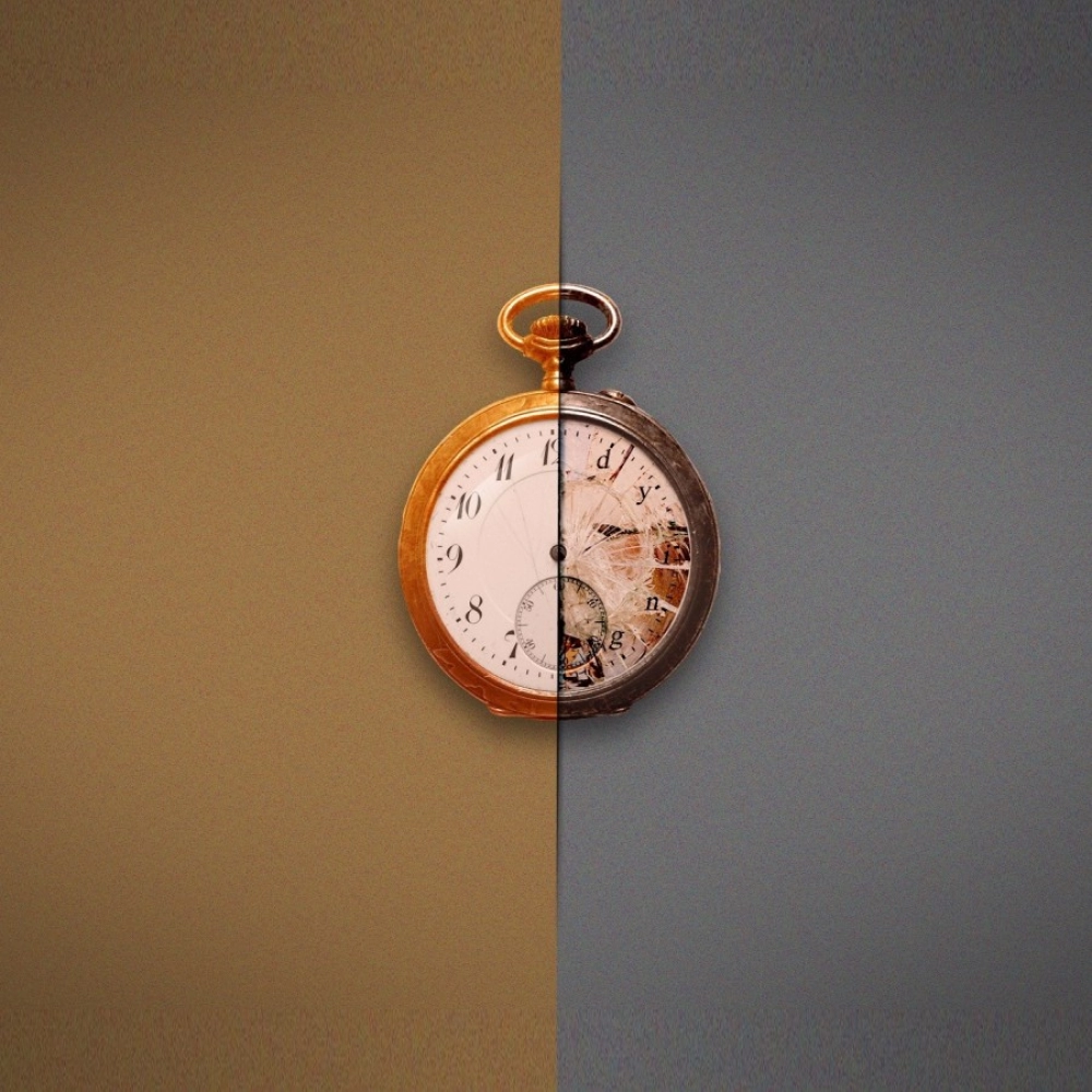 Two Dimentional clock Mobile Case Cover - Image 2