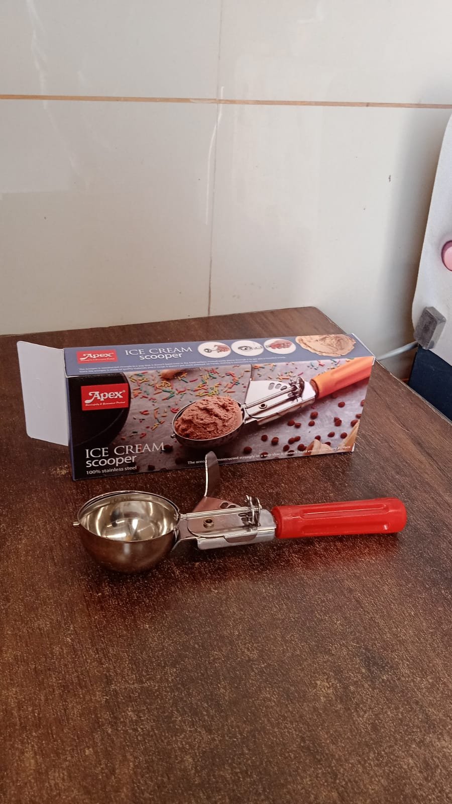 Ice Cream Scoop 70 ML – Stainless Steel Head with Ergonomic Handle