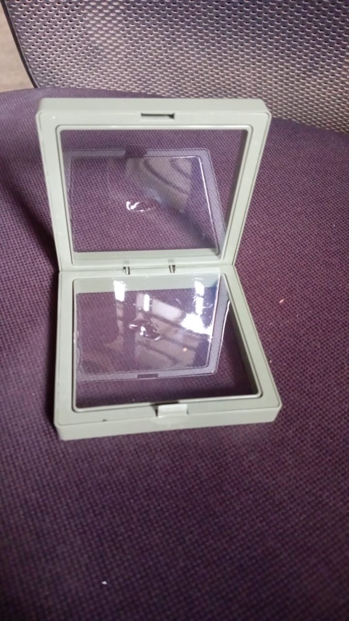 45729652-5328-458f-bc9d-b6e0c1035687 Floating Jewelry Display Box – Clear Acrylic Storage | ChefMates