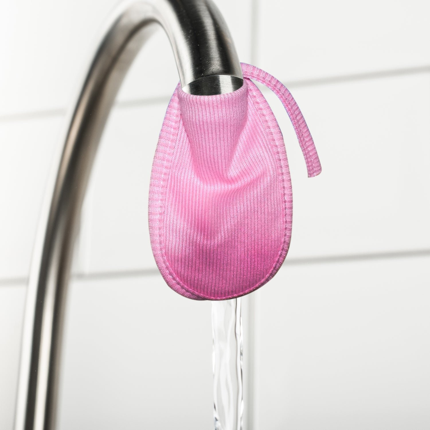 Cotton Water Filter – Eco-Friendly Tap Cover | Mist & Relax