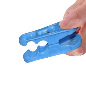 Cloth Drying Clips – Non-Slip Plastic (Pack of 12) | BathNova