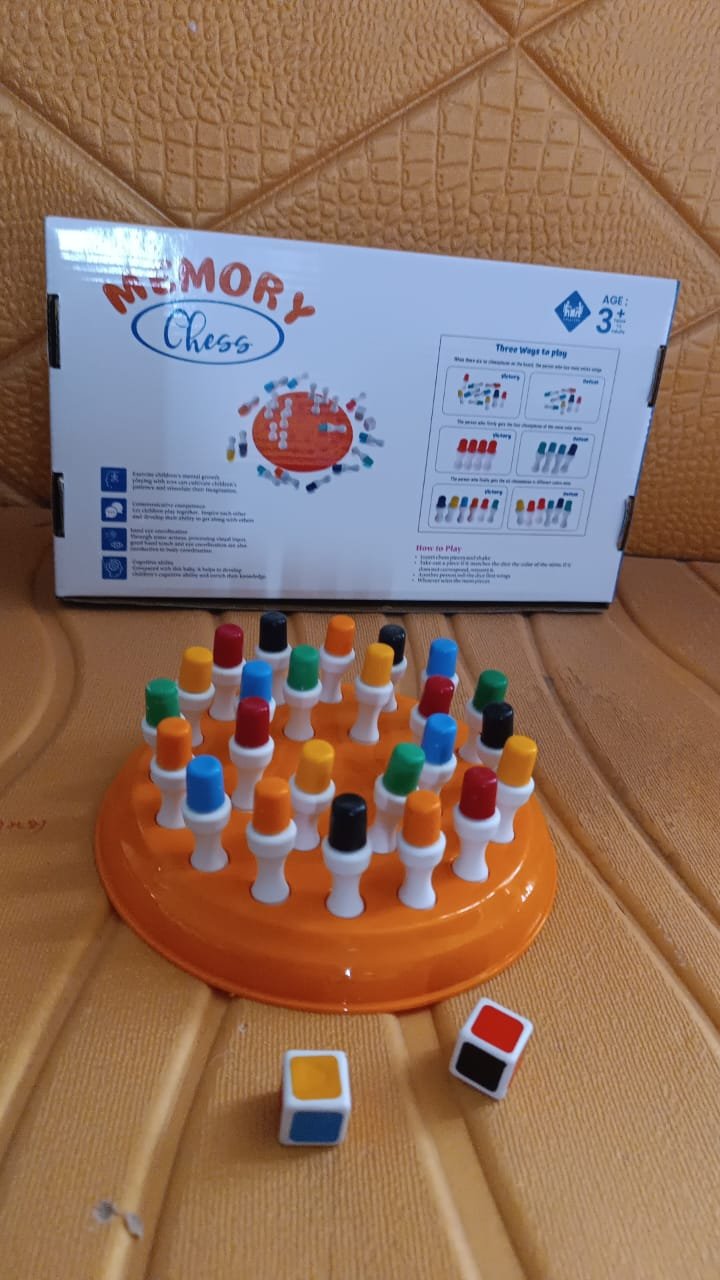 Memory Chess Game – Plastic Brain Teaser with 24 Colorful Pegs
