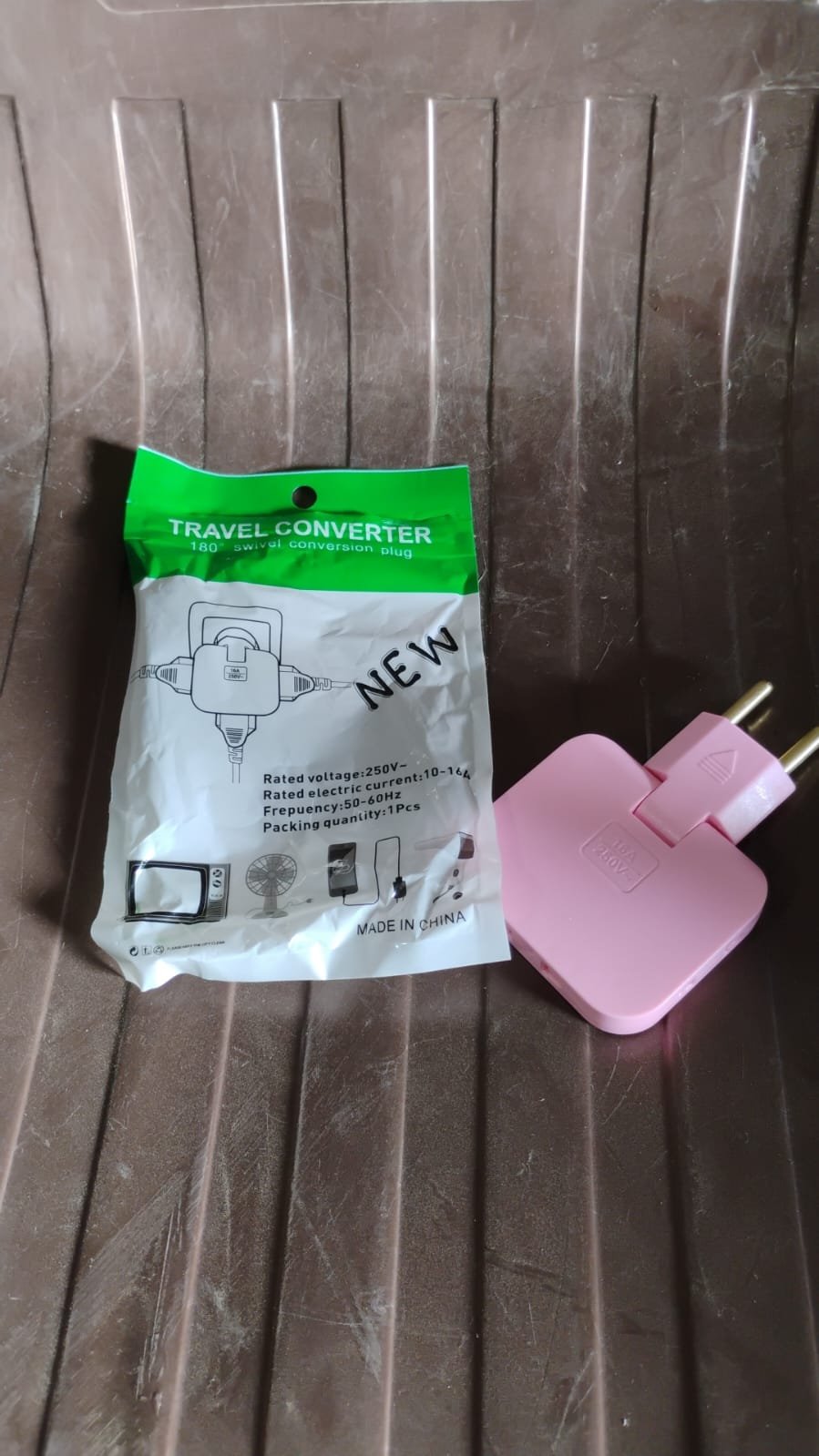 Foldable Wall Plug Adapter – 3-in-1 Compact Travel Socket | Tetherix