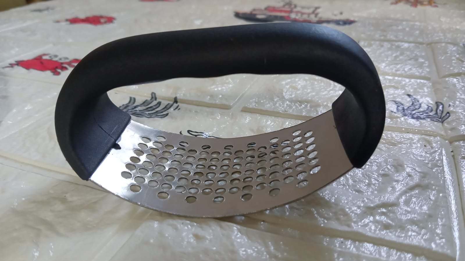 Garlic Press – Rocking Stainless Steel Ginger Mincer for Kitchen | GripChef