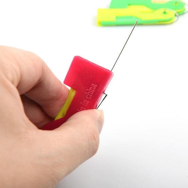 Automatic Needle Threading Device – Easy Sui Dhaga | Storenzo