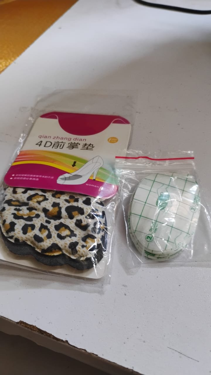 Heel Cushion Inserts – Non Slip Callus Prevention Insoles | Velvet Wellness